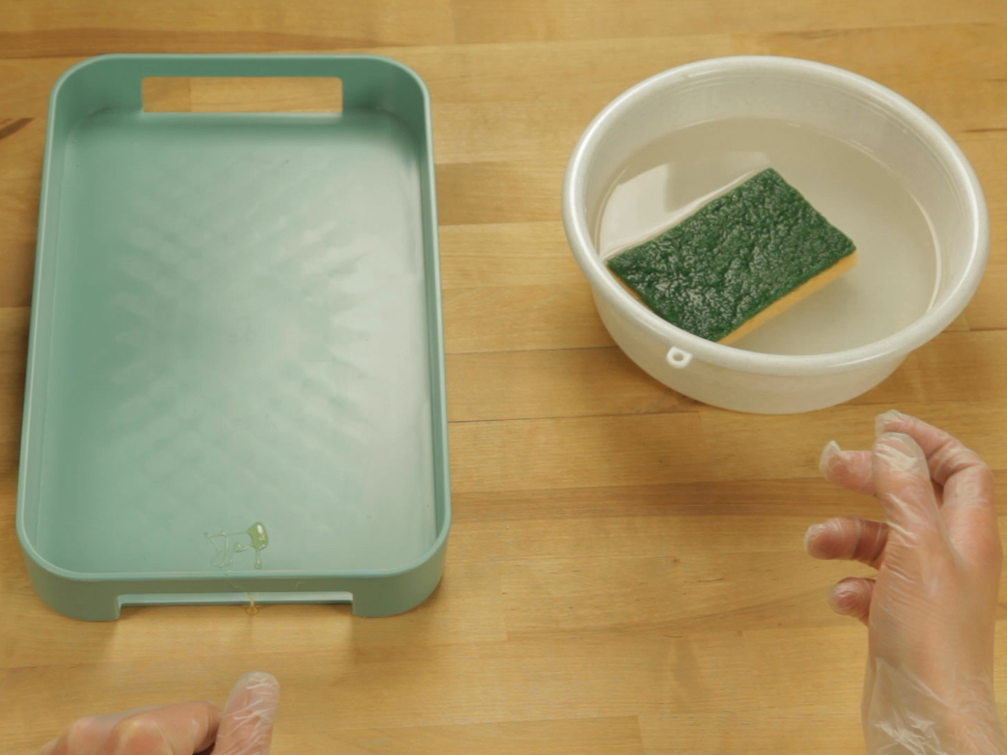 Bostik DIY Philippines tutorial How to remove plastic from a tray step 2