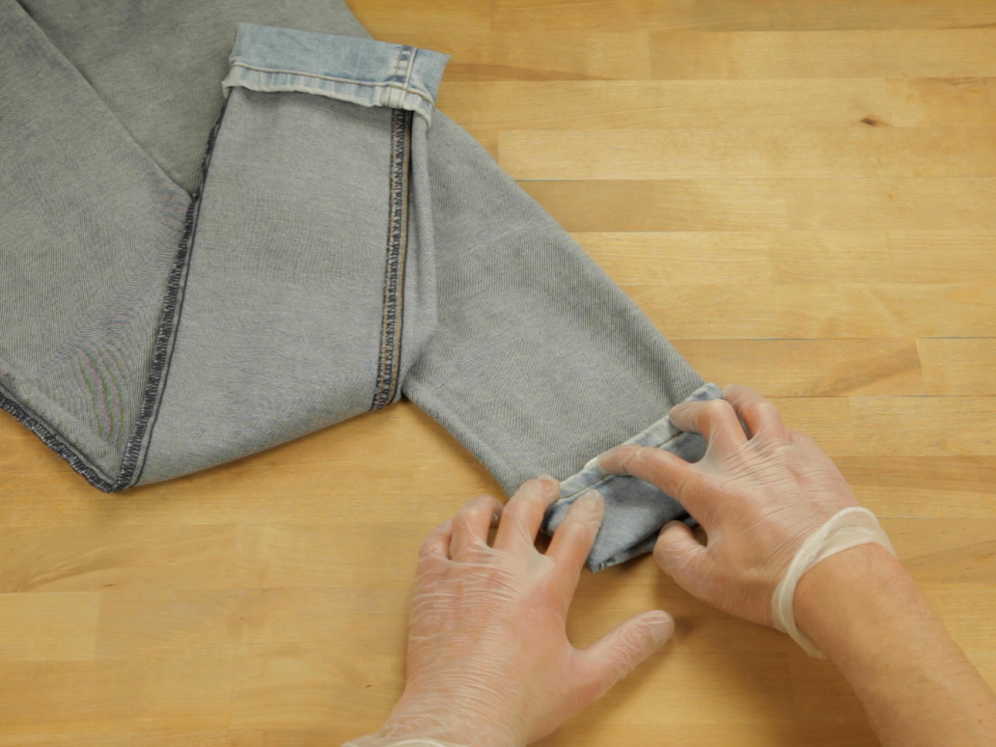 Bostik DIY Philippines tutorial how to remove fabric glue step 1
